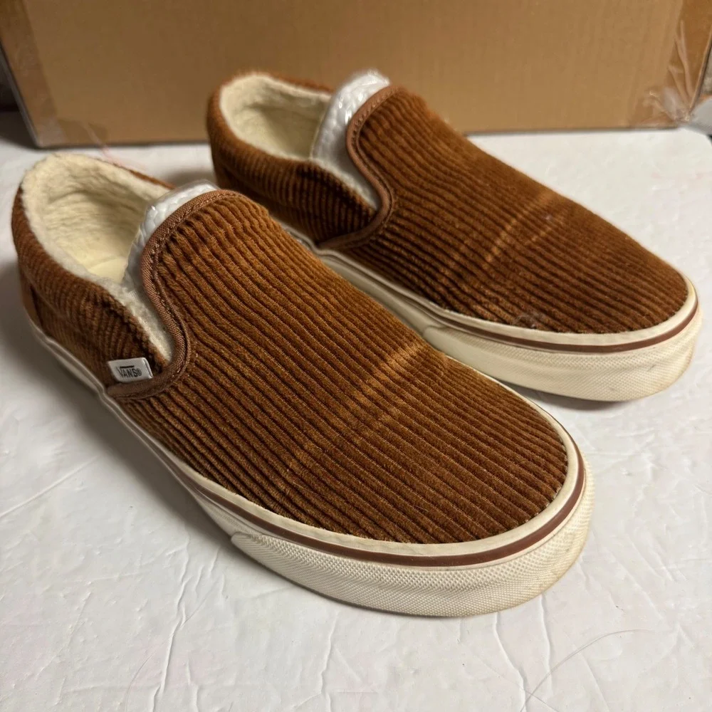 Vans Classic Slip-On Corduroy Sherpa Brown Mens 6.5 Womens 8 Sneakers